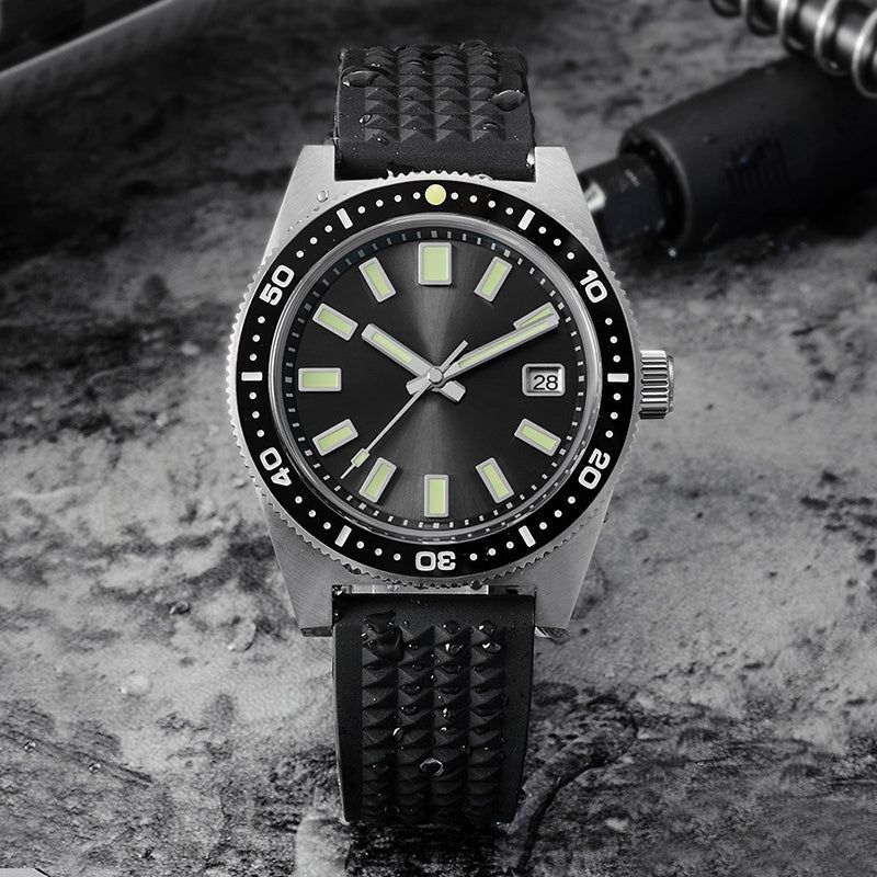 Submersible Mechanical Watch Waterproof Sapphire Bubble Mirror Watch