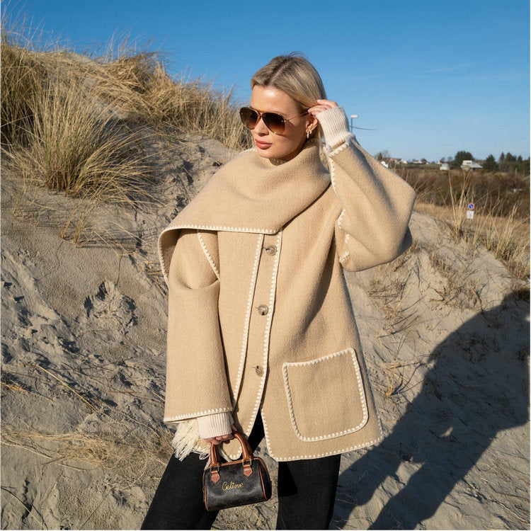 Loose Silhouette Lamb Wool Scarf Coat